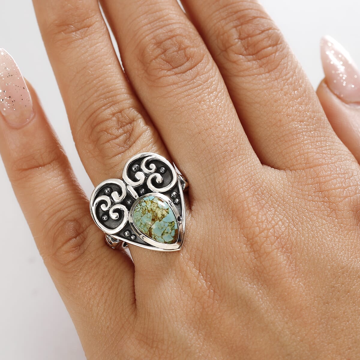 D'Joy Artisan Crafted Royston Turquoise 3.00 ctw Heart Ring in Sterling Silver (Size 9.0) image number 2
