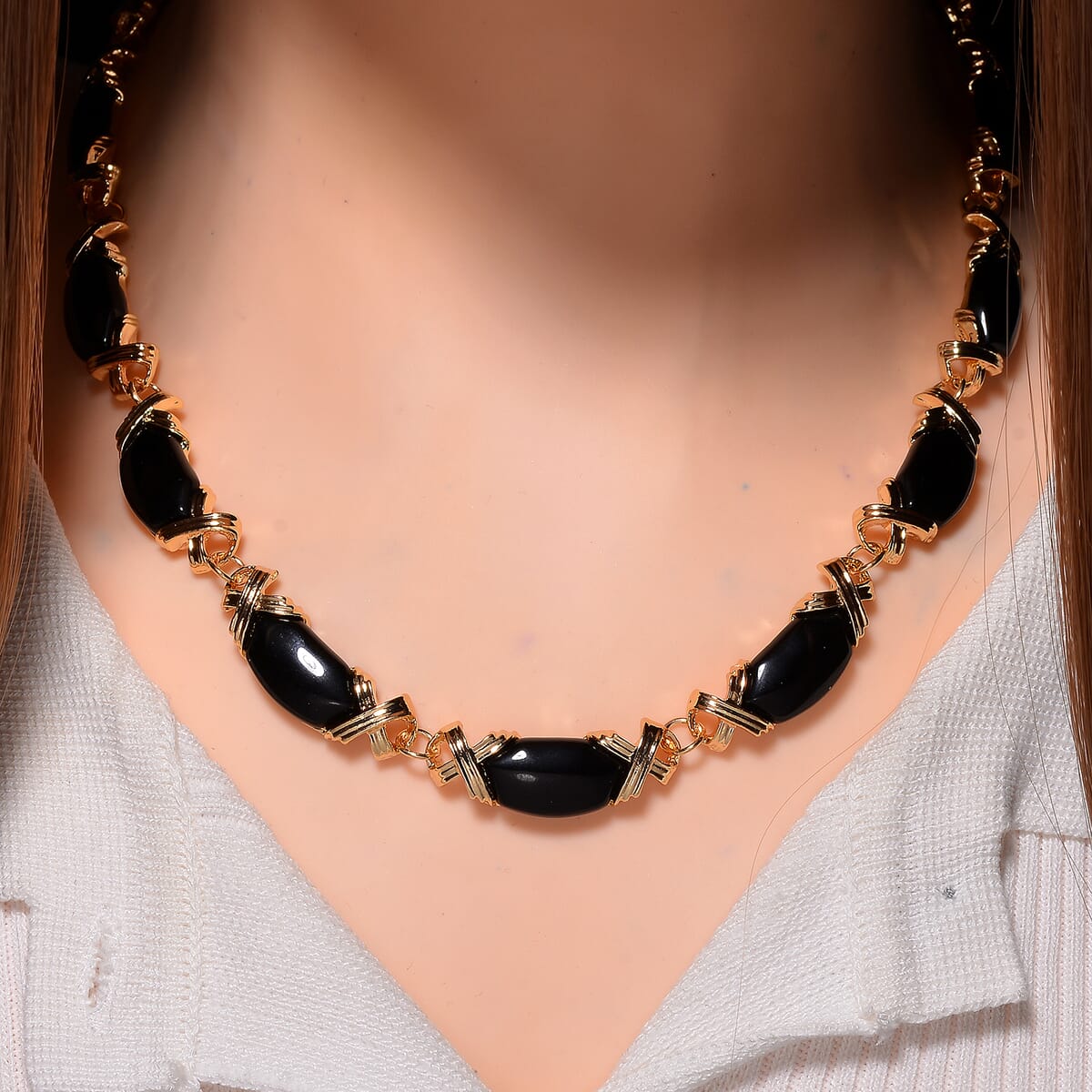 Black Obsidian Molto Kiss Necklace (18-20 Inches) in Goldtone 250.00 ctw image number 1