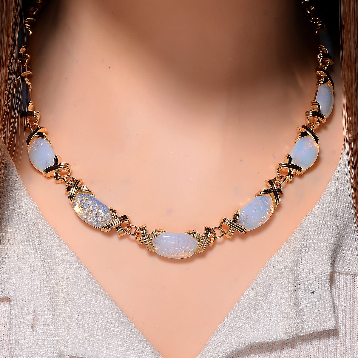 Opalite 250.00 ctw Molto Kiss Necklace in Goldtone 18-20 Inches image number 1