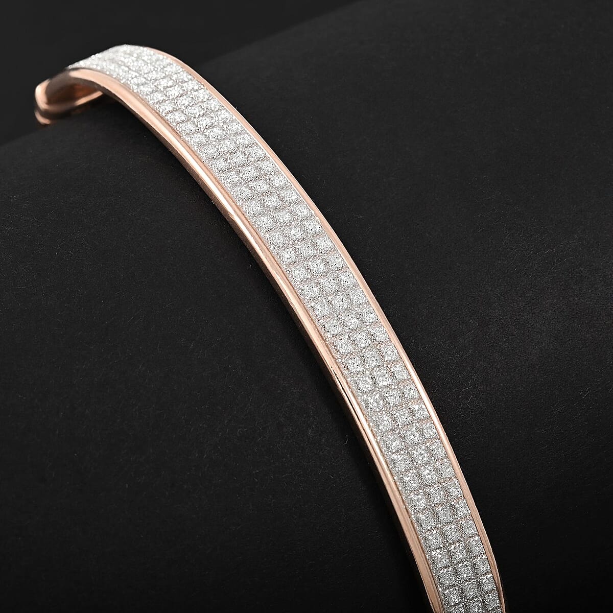 Stardust Bangle Bracelet in 14K Rose Gold Over Sterling Silver (7.50 In) 13.50 Grams image number 1
