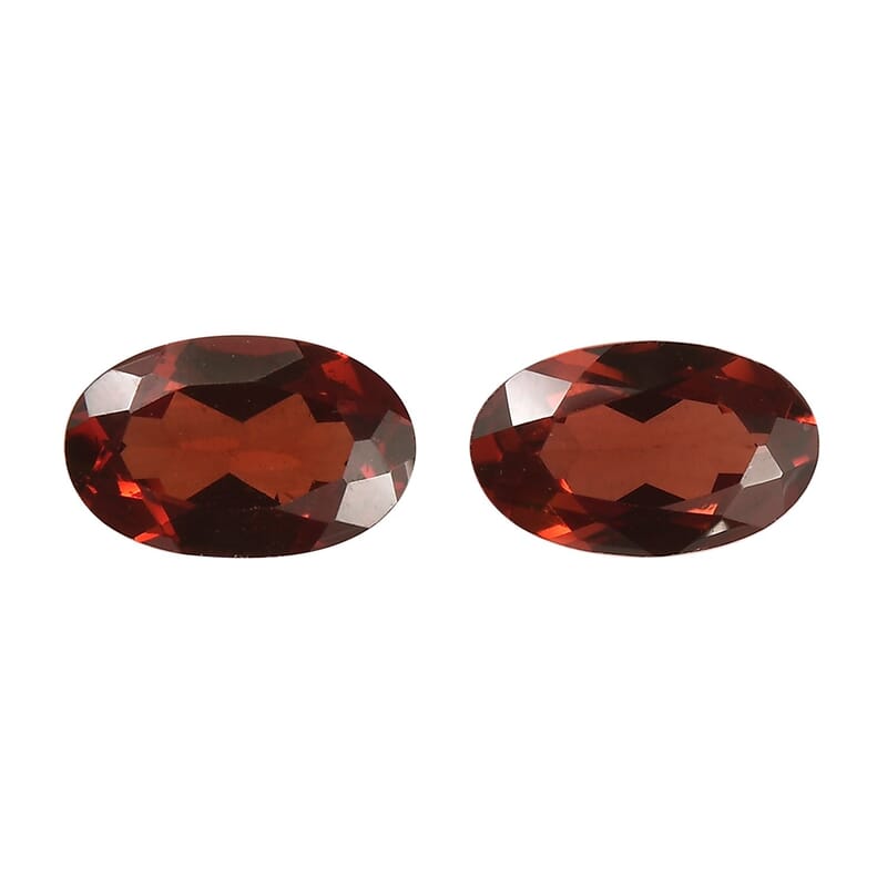 Mozambique Garnet Set of 2 (Ovl 5x3 mm) 0.57 ctw
