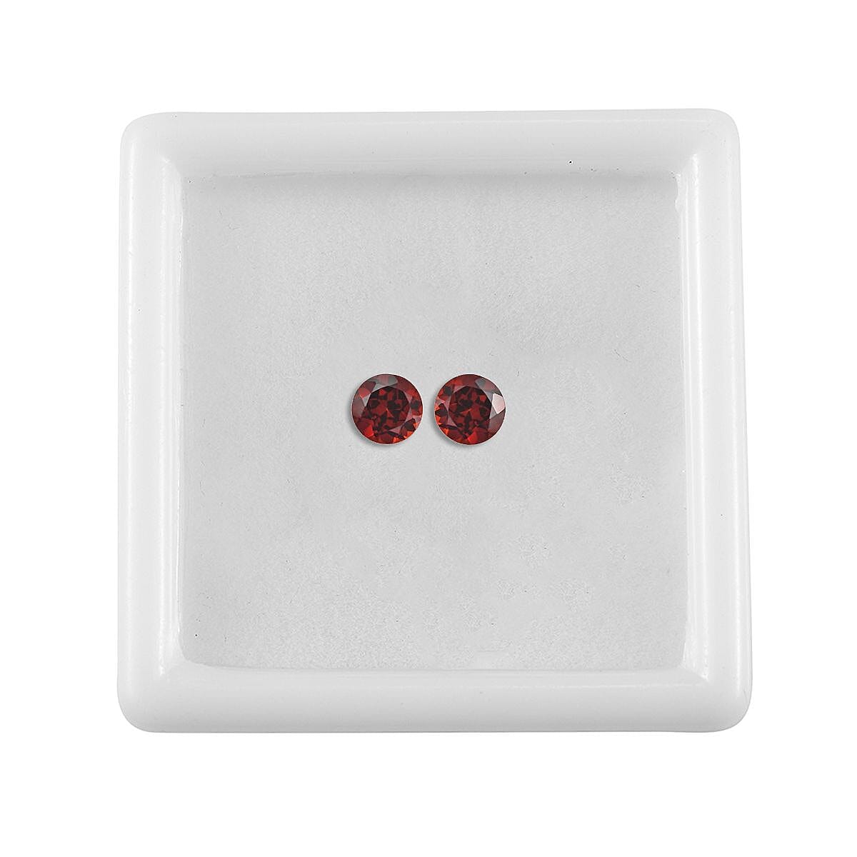 Mozambique Garnet Set of 2 (Rnd 5 mm) 1.13 ctw