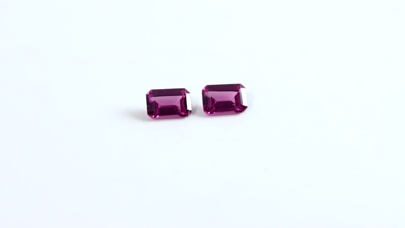 Orissa Rhodolite Garnet Set of 2 (Oct 6x4 mm) 1.18 ctw
