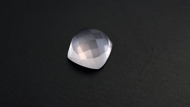 Galilea Rose Quartz (Cush 11x11 mm) 5.60 ctw