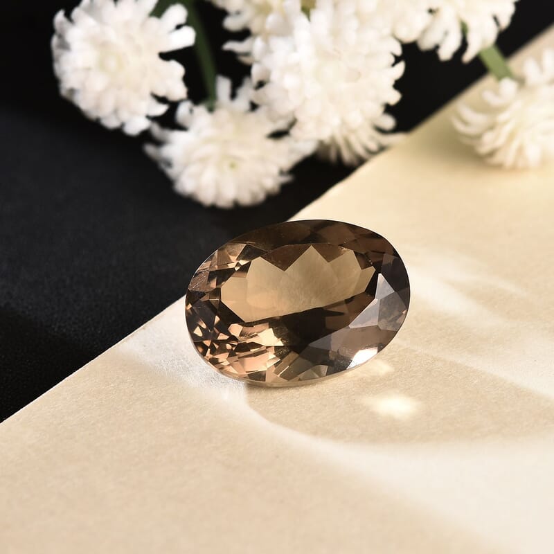 Brazilian Smoky Quartz (Oval 18x13 mm) 9.83 ctw