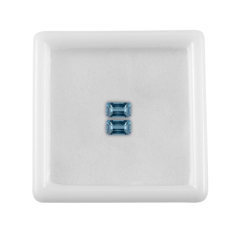 Swiss Blue Topaz Set of 2 (Oct 5x3 mm) 0.70 ctw