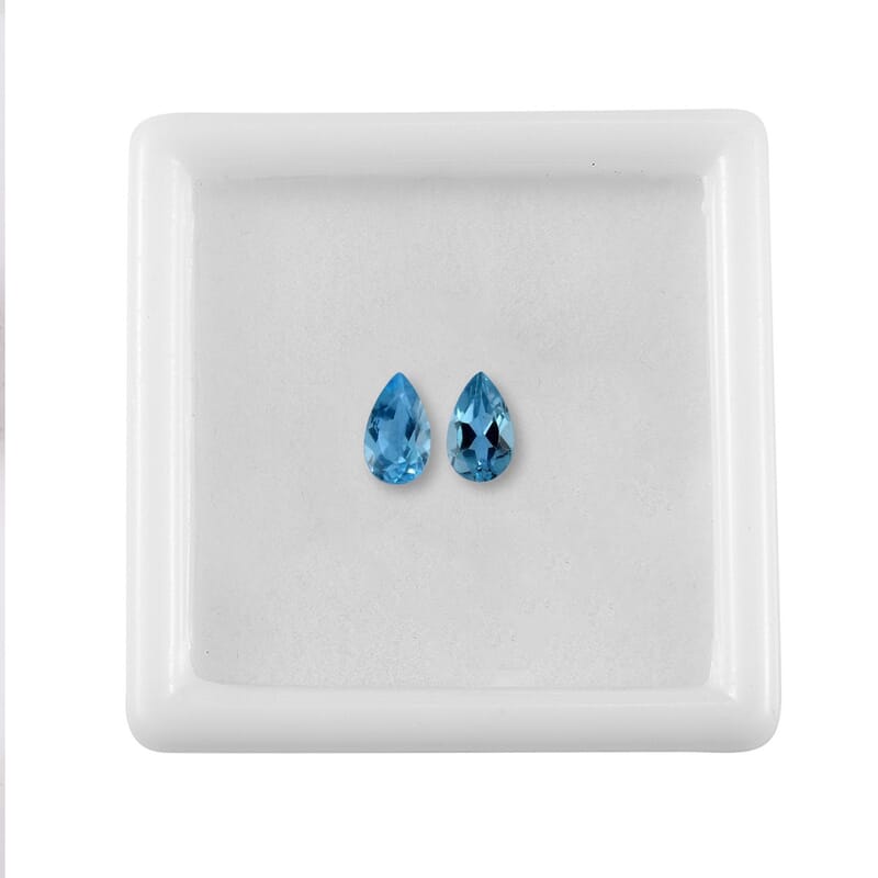 Swiss Blue Topaz Set of 2 (Pear 5x3 mm) 0.47 ctw