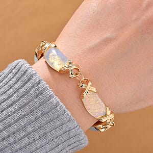 Opalite 65.00 ctw Molto Kiss Bracelet in Goldtone (6-8In)
