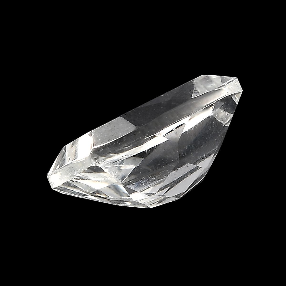 White Topaz (Cushion 8x6 mm) 1.67 ctw