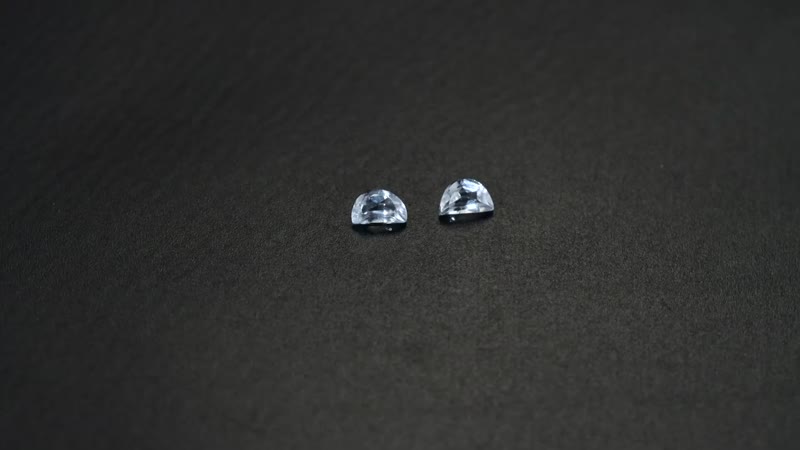 White Topaz Set of 2 (DShape 5x3 mm) 0.43 ctw