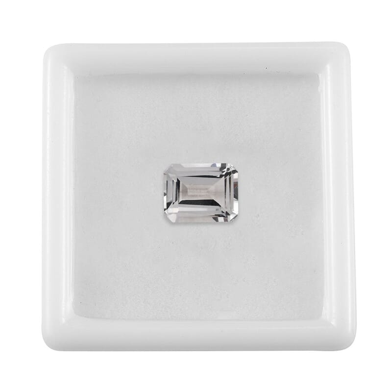 White Topaz (Octagon 9x7 mm) 2.28 ctw