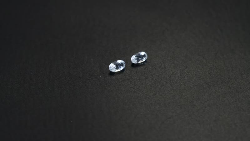 White Topaz Set of 2 (Oval 5x3 mm) 0.54 ctw