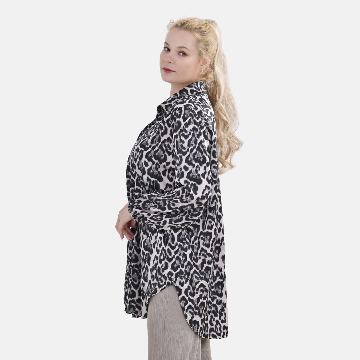 La Marey Yellow Leopard Pattern Soft Satin Shirt - S/M image number 2