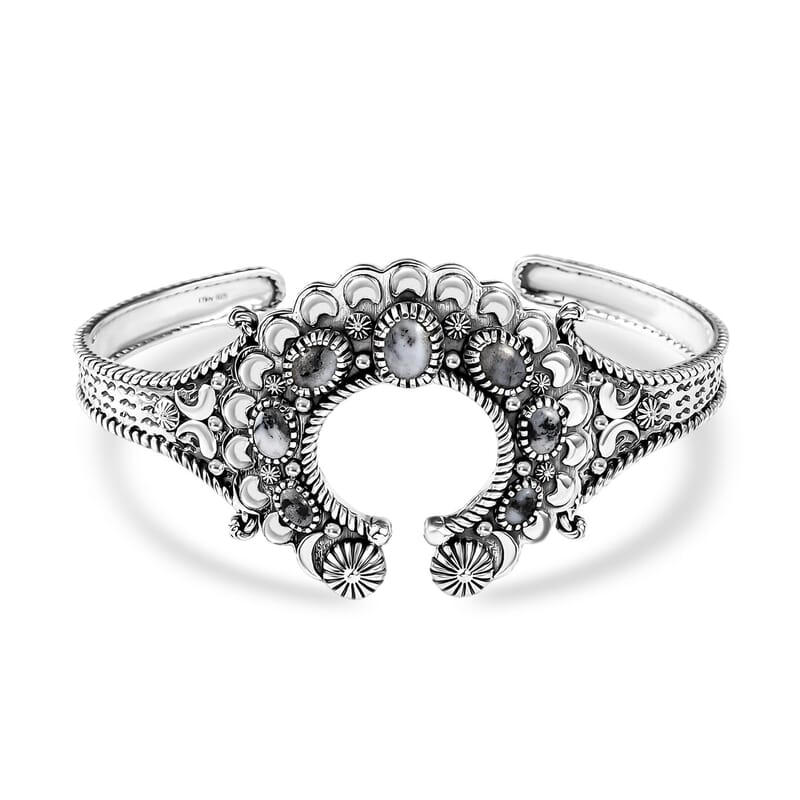 D'Joy Indian Artisan Crafted White Buffalo 4.75 ctw Moonlit Blossom Cuff Bracelet in Sterling Silver (7.25 In)