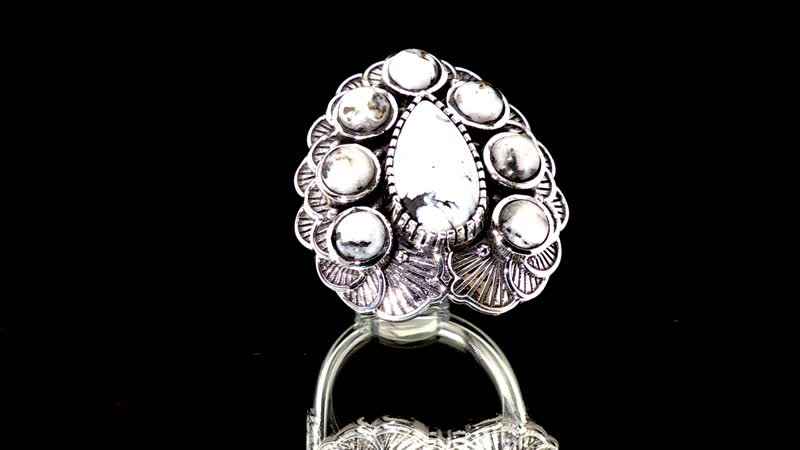 Artisan Crafted Premium White Buffalo Fancy Ring in Sterling Silver (Size 6.0) 9.20 ctw
