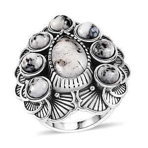 D'Joy Indian Artisan Crafted White Buffalo 9.20 ctw Floral Ring in Sterling Silver (Size 9.0)