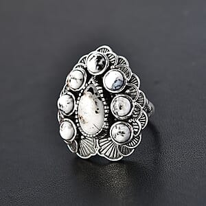 D'Joy Indian Artisan Crafted White Buffalo 9.20 ctw Floral Ring in Sterling Silver (Size 9.0)