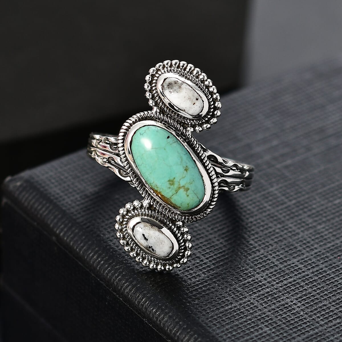 D'Joy Artisan Crafted Royston Turquoise and White Buffalo 3.10 ctw Ring in Sterling Silver (Size 7.0) image number 1