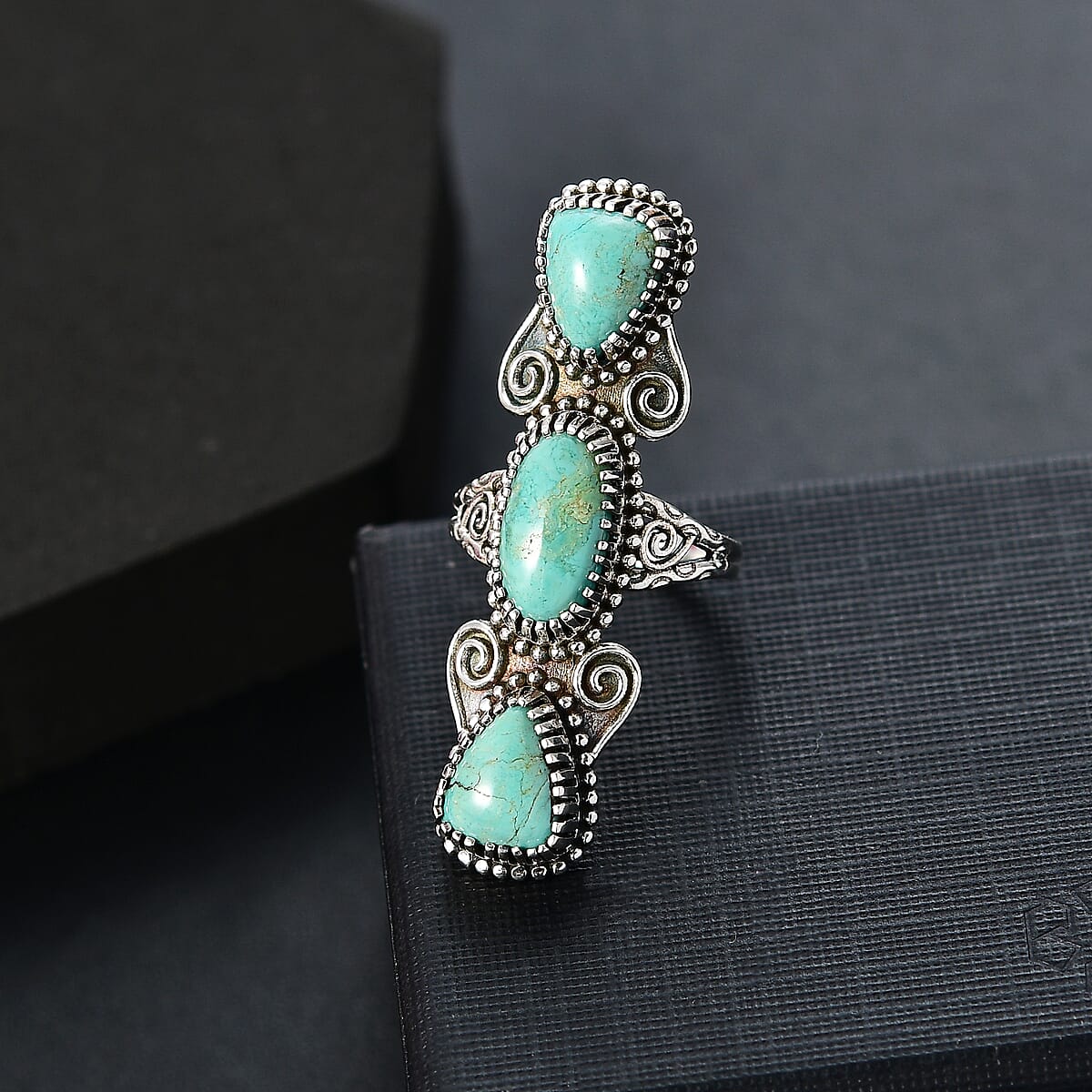 D'Joy Indian Artisan Crafted Royston Turquoise 8.35 ctw Navajo Cascade Ring in Sterling Silver (Size 8.0) image number 1