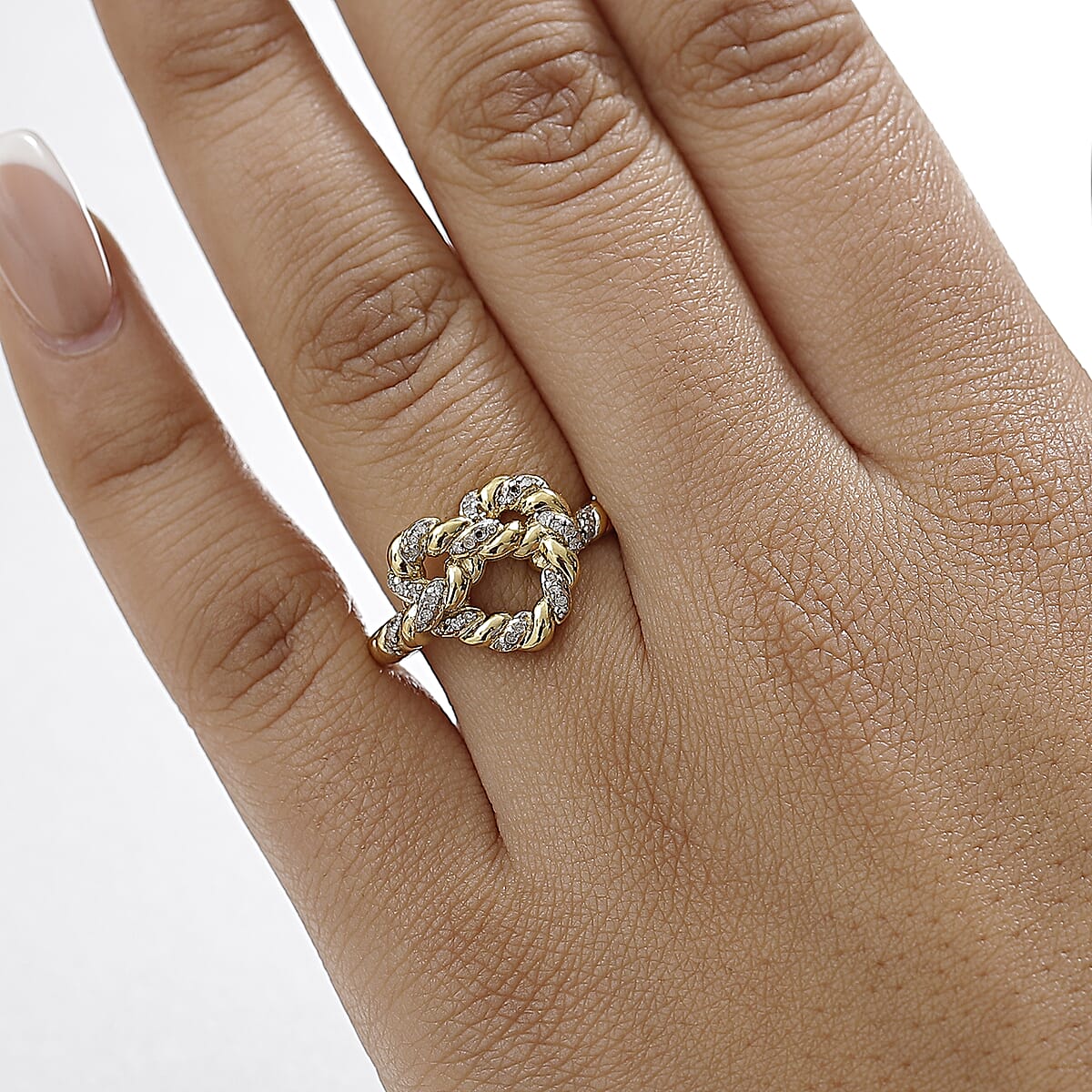 GP Amore Collection Diamond 0.20 ctw Love Knot Ring in 18K Vermeil Yellow Gold Over Sterling Silver (Size 7.0) image number 2