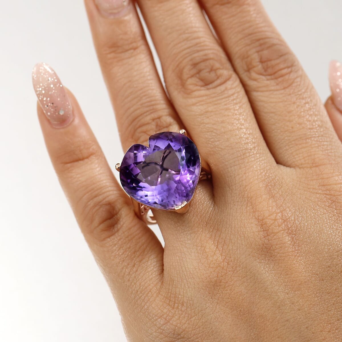 AAA Rose De France Amethyst 25.00 ctw Heart Ring in 18K Vermeil Rose Gold Over Sterling Silver (Size 11.0) image number 2