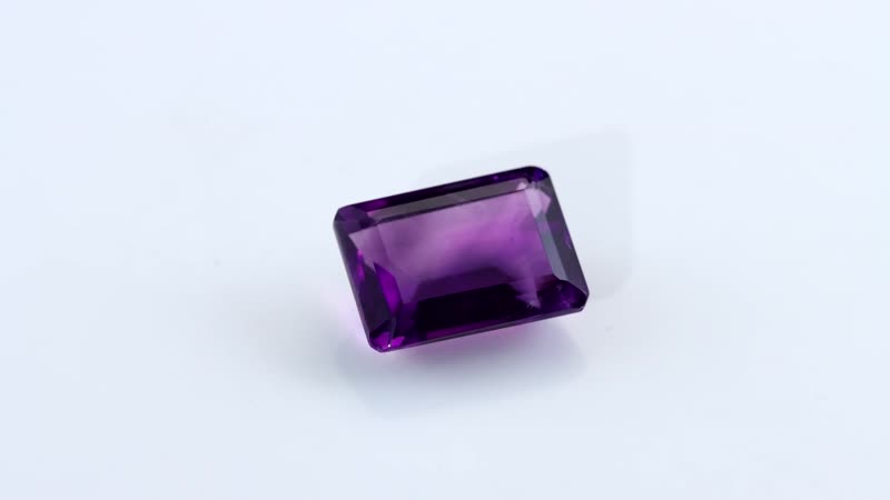 African Amethyst (Oct 14x10 mm) 6.36 ctw