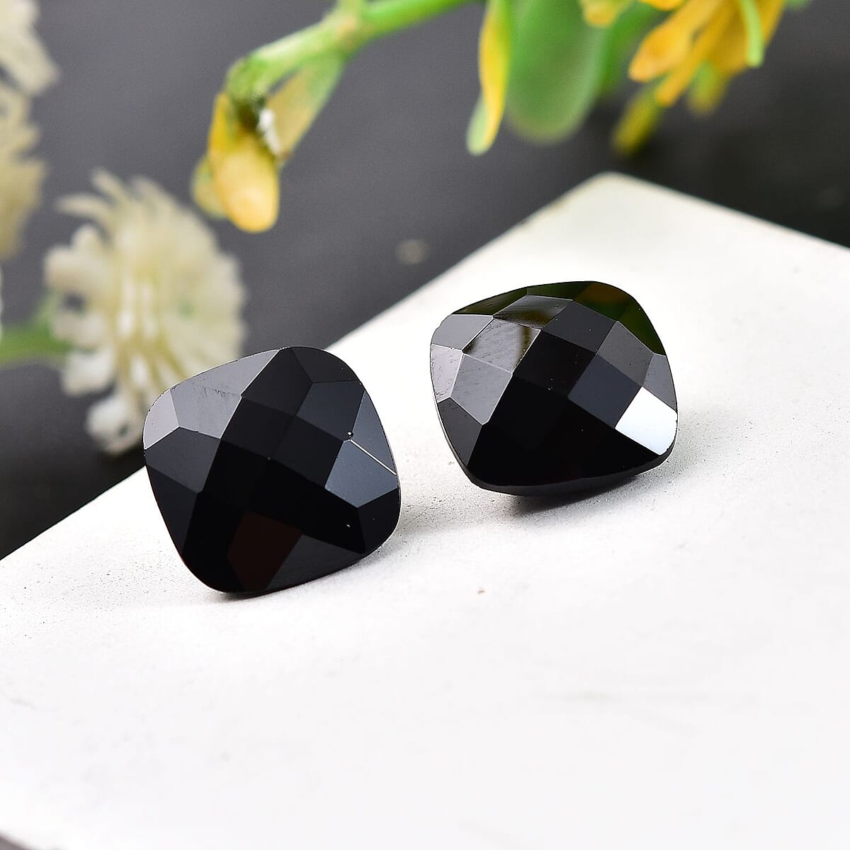 Thai Black Spinel Set of 2 (Cush 10x10 mm) 10.29 ctw image number 1