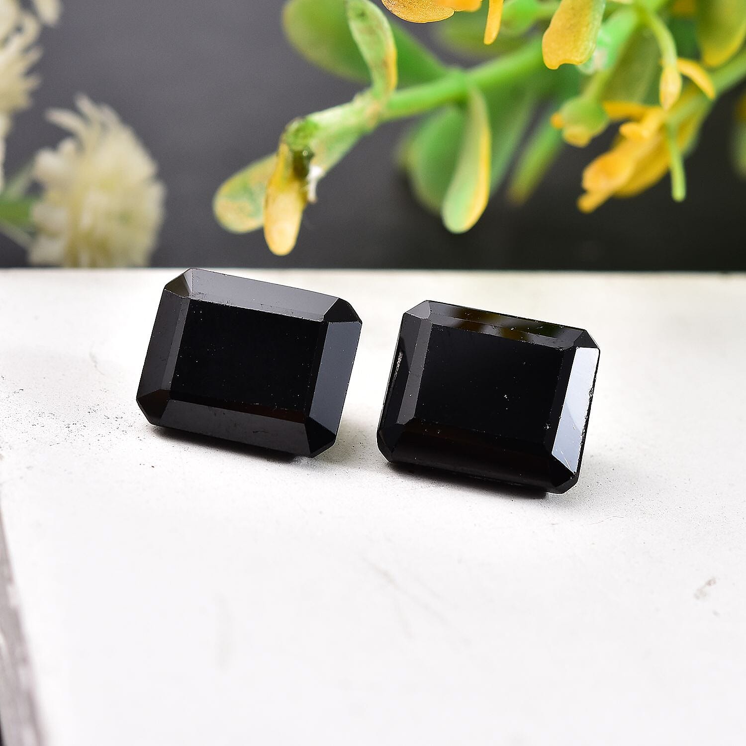 Default Title - Product card gallery slide 2 (10145968980251)