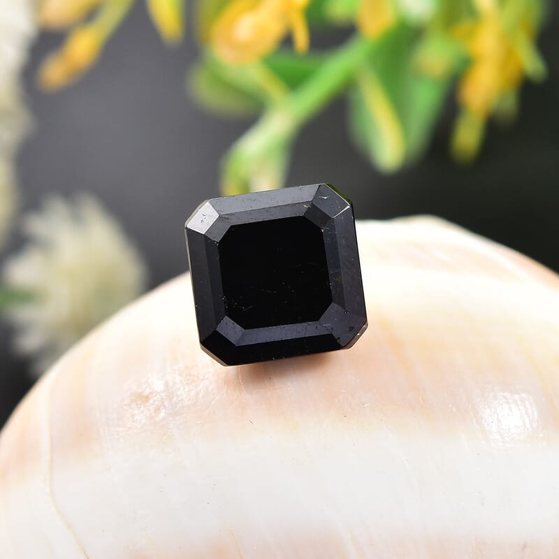 Australian Black Tourmaline (Oct 10x10 mm) 6.28 ctw