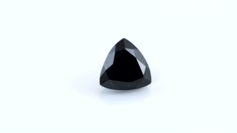 Australian Black Tourmaline (Trl 12 mm) 5.63 ctw