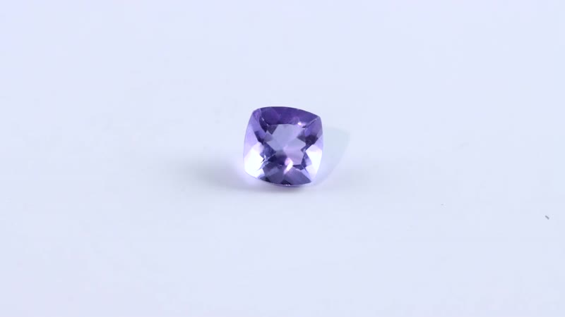 Color Change Fluorite (IR) (Cush 7x7 mm) 1.46 ctw
