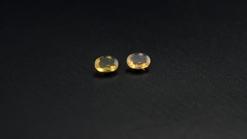 Jalisco Fire Opal Set of 2 (Oval 6x5 mm) 0.44 ctw