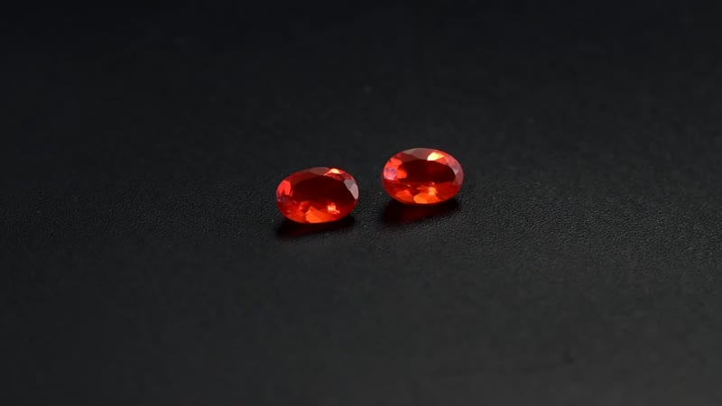 Premium Jalisco Fire Opal Set of 2 (Oval 6x5 mm) 0.57 ctw