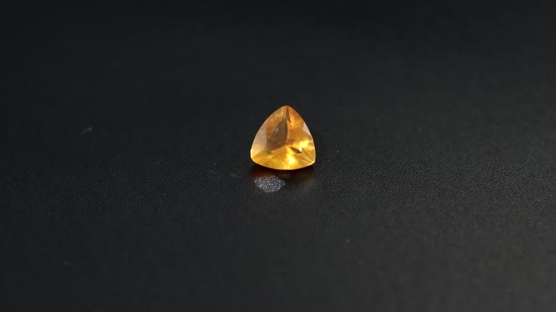 Premium Jalisco Fire Opal (Trl 6 mm) 0.45 ctw