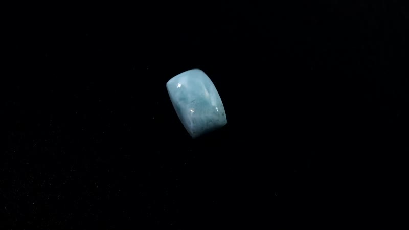 Larimar (Cush 12x8 mm) 4.11 ctw