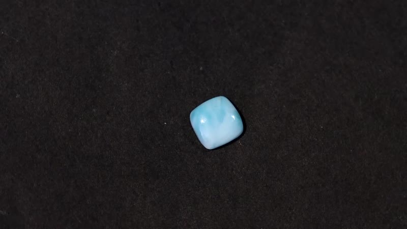 AA Larimar (Cush 7x7 mm) 1.50 ctw