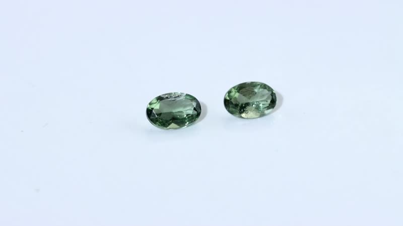 Bohemian Moldavite Set of 2 (Ovl 6x4 mm) 0.69 ctw