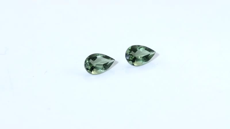 Bohemian Moldavite Set of 2 (Pear 6x4 mm) 0.58 ctw