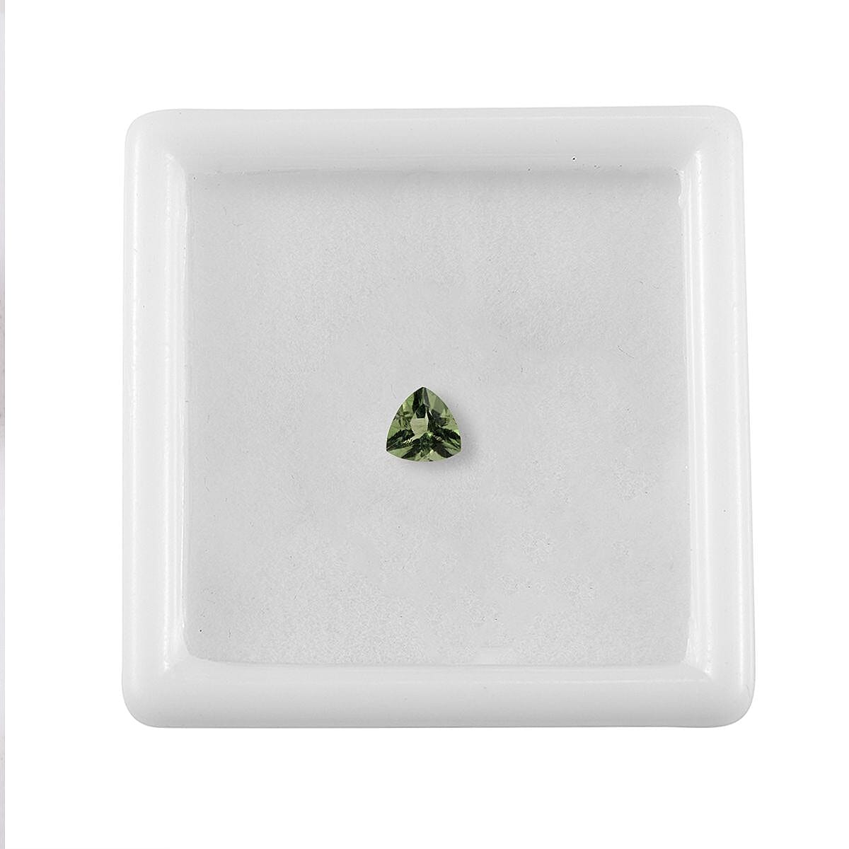 Bohemian Moldavite (Trl 6 mm) 0.56 ctw image number 3