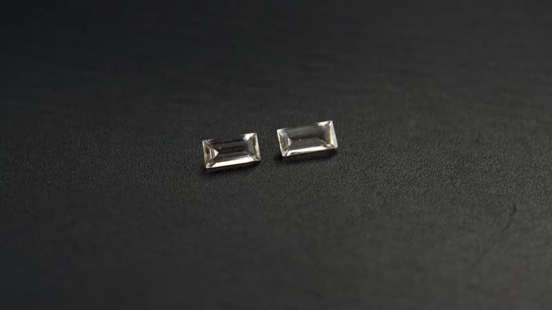 Imperial Topaz Set of 2 (Bgt 5x2.5 mm) 0.44 ctw