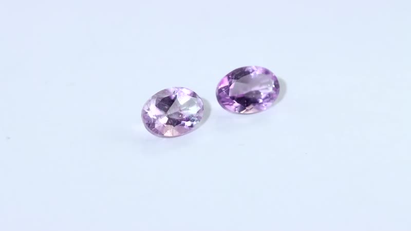 Moroccan Amethyst Set of 2 (Ovl 5x5 mm) 1.17 ctw