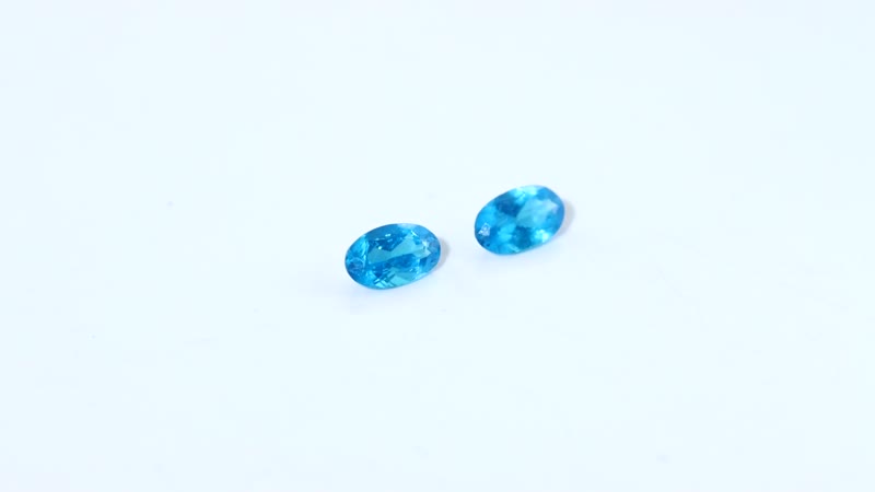 Malgache Neon Apatite Set of 2 (Ovl 5x3 mm) 0.42 ctw