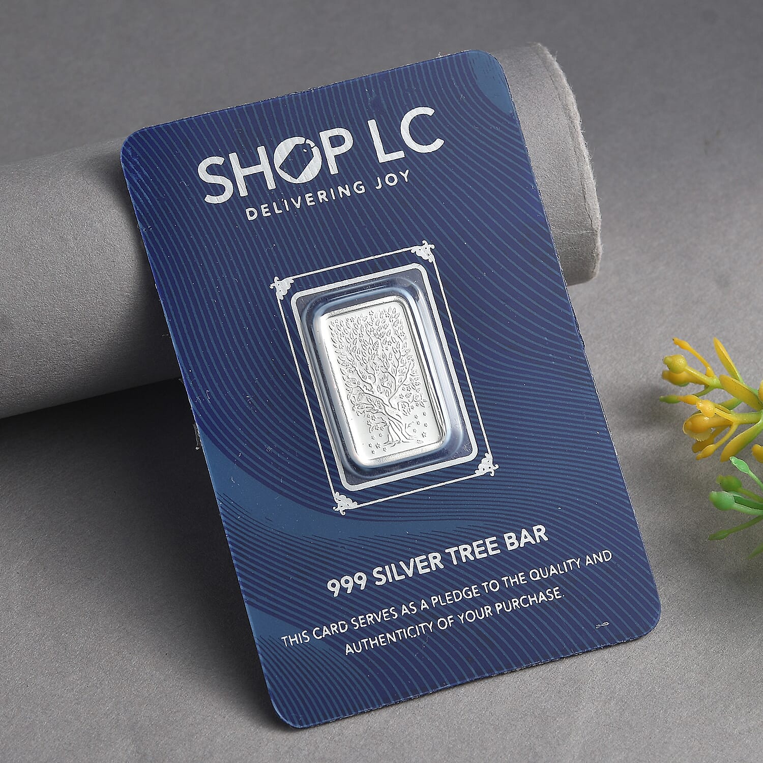 Tree - Product card gallery slide 2 (10145949548827)