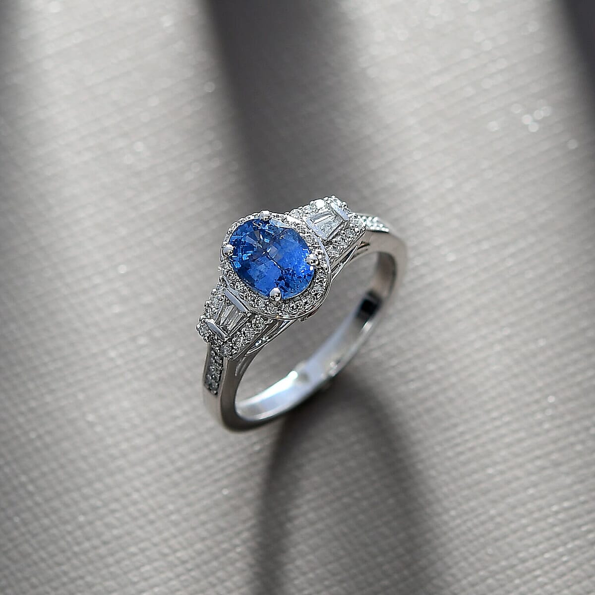 Luxoro AAA Ceylon Sapphire, Padparadscha Sapphire (BT) 5.0) and I2 Diamond 1.50 ctw Ocean Embrace Ring in 10K White Gold (Size 10.0) image number 1