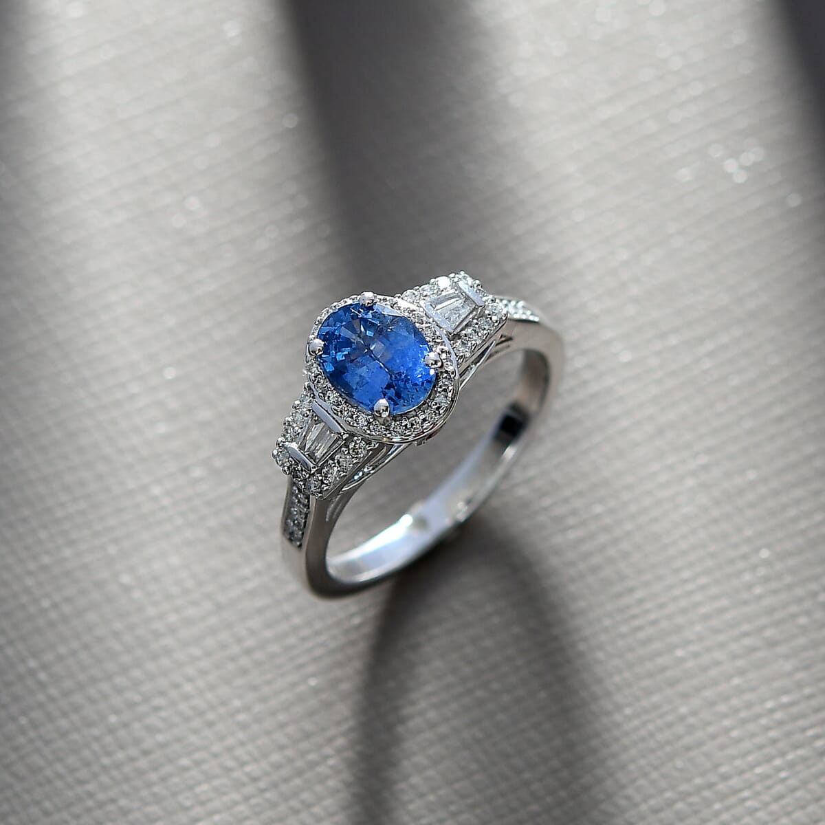 Luxoro AAA Ceylon Sapphire, Padparadscha Sapphire (BT) 8.0) and I2 Diamond 1.50 ctw Ocean Embrace Ring in 10K White Gold (Size 8) image number 1