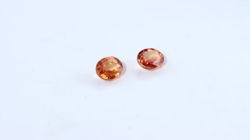 Orange Sapphire Set of 2 (Ovl 5x4 mm) 0.80 ctw