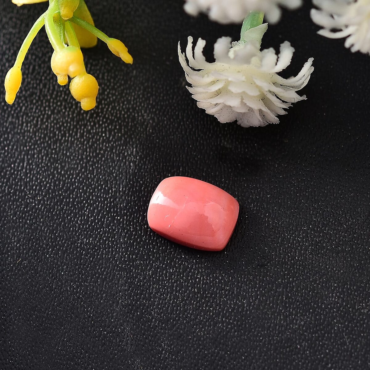 AAA Peach Opal (Cush 8x6 mm) 0.93 ctw image number 1
