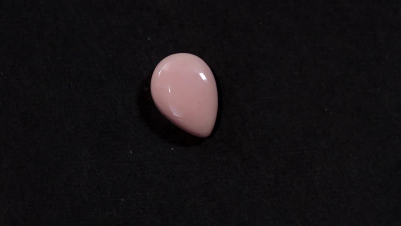 Peach Opal (Pear 14x10 mm) 3.40 ctw