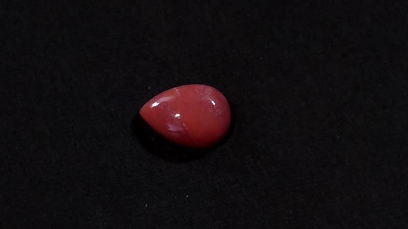 AAAA Peach Opal (Pear 14x10 mm) 2.88 ctw