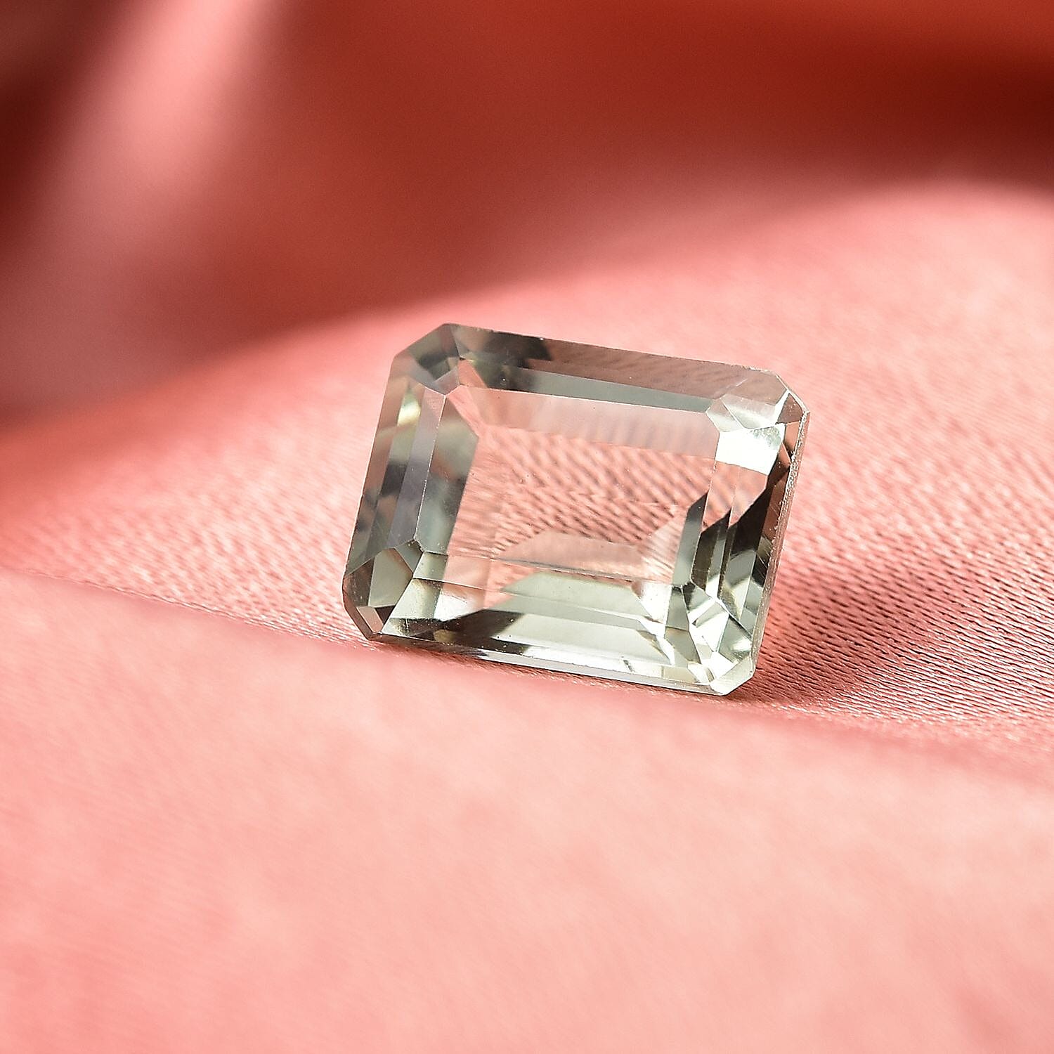 AAA Montezuma Prasiolite (Octa 10x8 mm) 3.08 ctw